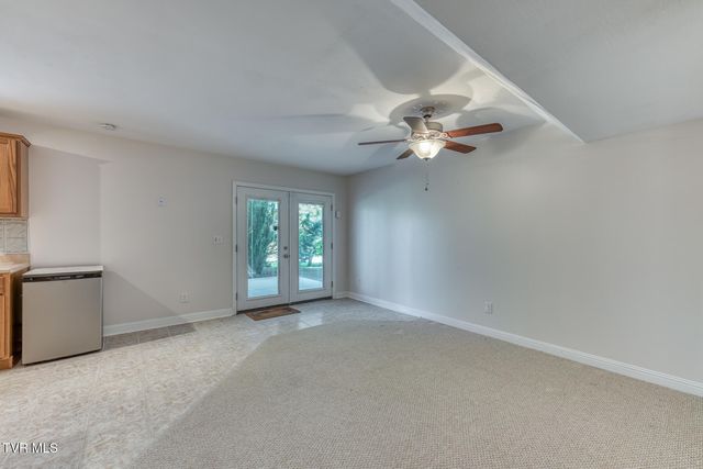 242 Sweetgrass Lane, Jonesborough, TN 37659