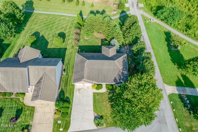 242 Sweetgrass Lane, Jonesborough, TN 37659