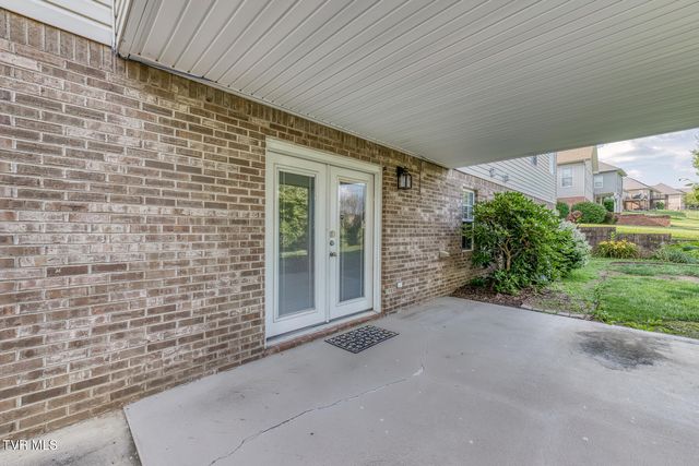 242 Sweetgrass Lane, Jonesborough, TN 37659