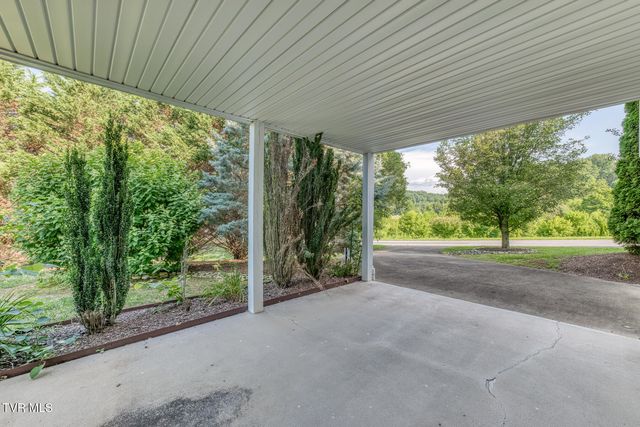 242 Sweetgrass Lane, Jonesborough, TN 37659