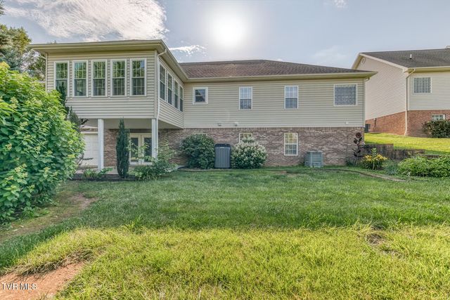 242 Sweetgrass Lane, Jonesborough, TN 37659