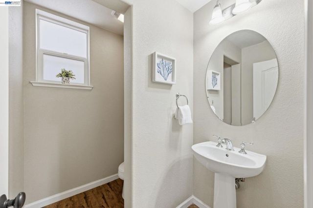 6005 Hillbrook Pl, Dublin, CA 94568