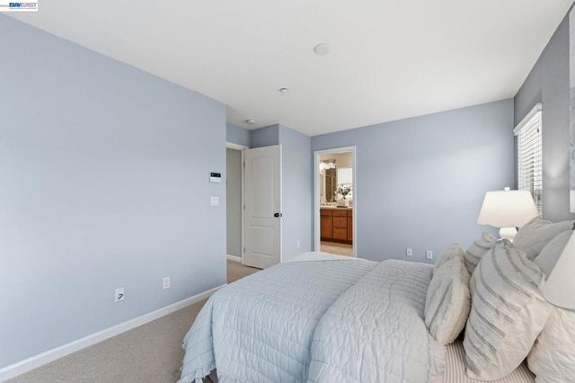 6005 Hillbrook Pl, Dublin, CA 94568