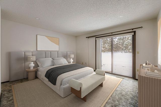 1935 Harbor Lane N, Plymouth, MN 55447