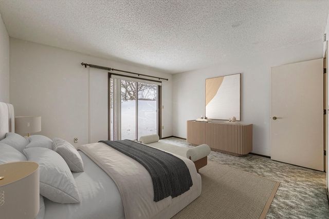 1935 Harbor Lane N, Plymouth, MN 55447