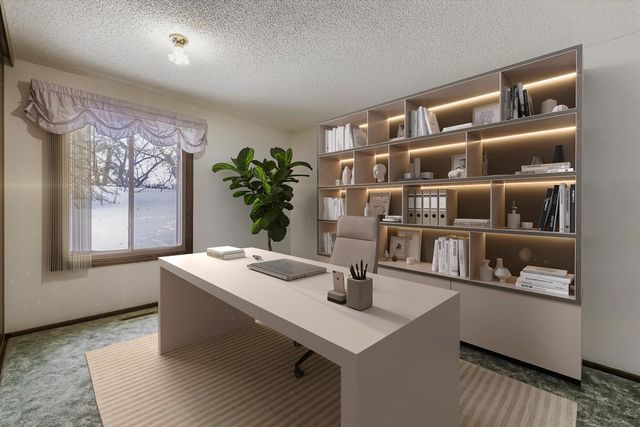 1935 Harbor Lane N, Plymouth, MN 55447