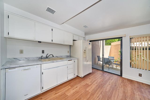 414 W Village Square N, Palm Springs, CA 92262