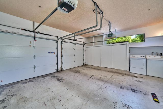 414 W Village Square N, Palm Springs, CA 92262