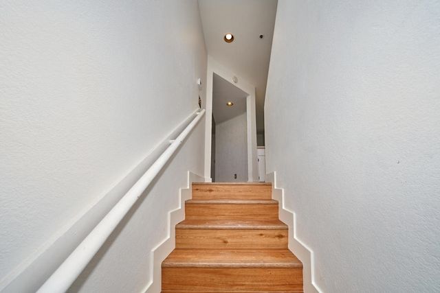 414 W Village Square N, Palm Springs, CA 92262