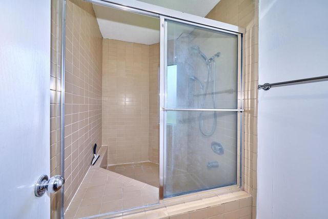 414 W Village Square N, Palm Springs, CA 92262