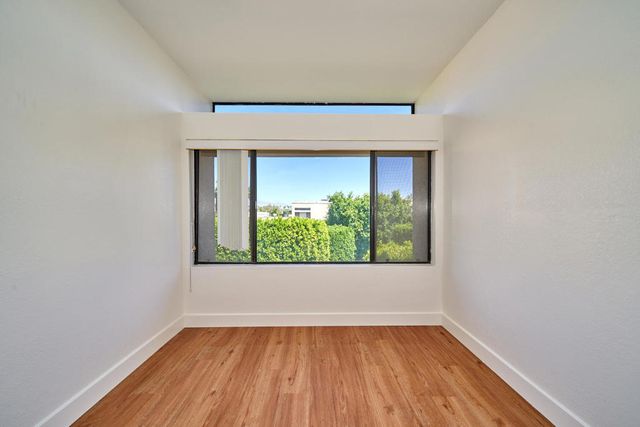 414 W Village Square N, Palm Springs, CA 92262