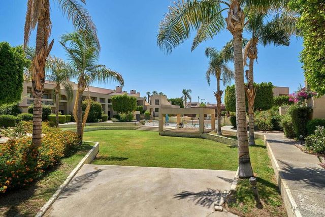 414 W Village Square N, Palm Springs, CA 92262