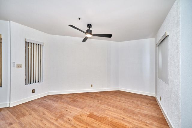 414 W Village Square N, Palm Springs, CA 92262