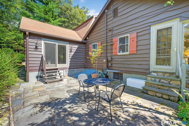 45-47 Indian Trail, Brookfield, CT 06804