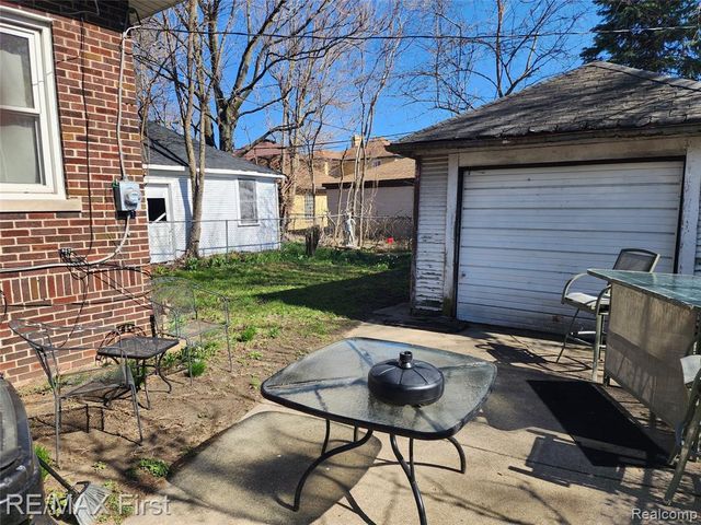 12088 Rosemary Street, Detroit, MI 48213