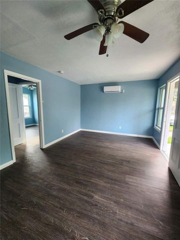 1246 Golla Dr, Corpus Christi, TX 78407
