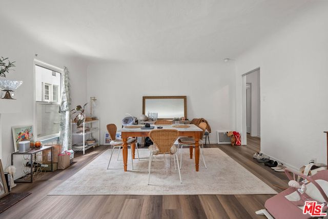 915 S Wooster Street, Los Angeles, CA 90035