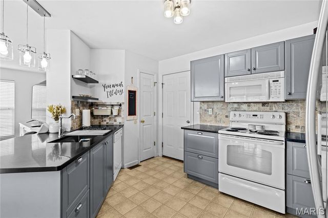 3397 Timbercross Place, St Charles, MO 63301