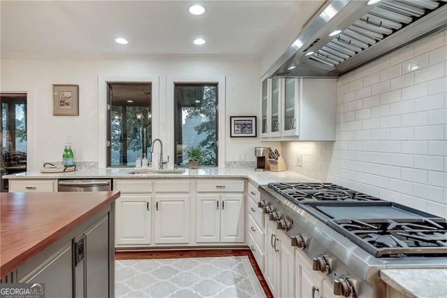 4085 Roxburgh Drive, Roswell, GA 30076