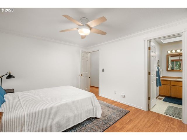 5420 Se ALDERCREST Rd, Milwaukie, OR 97222