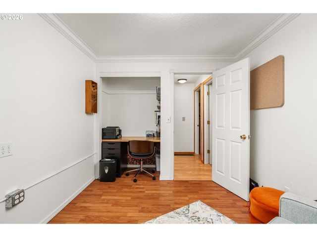 5420 Se ALDERCREST Rd, Milwaukie, OR 97222