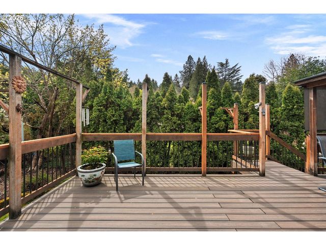 5420 Se ALDERCREST Rd, Milwaukie, OR 97222