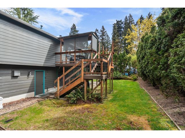 5420 Se ALDERCREST Rd, Milwaukie, OR 97222