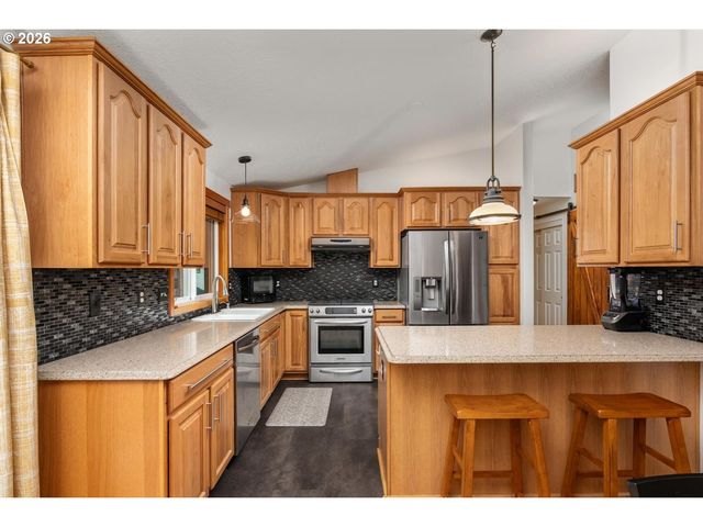 5420 Se ALDERCREST Rd, Milwaukie, OR 97222