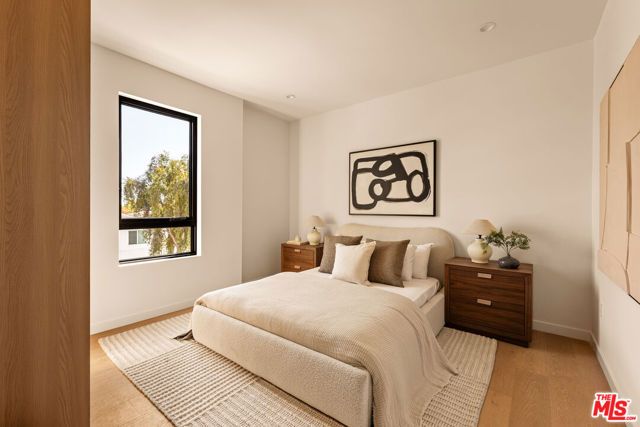 1749 S Marvin Avenue, Los Angeles, CA 90019