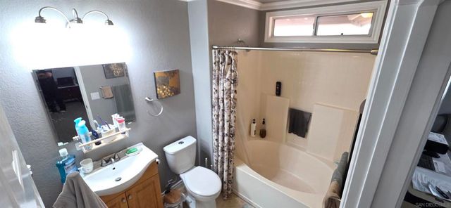 880 Friendly, El Cajon, CA 92021