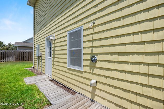 143 Olde Mariners Way, Carolina Beach, NC 28428