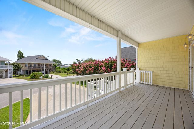 143 Olde Mariners Way, Carolina Beach, NC 28428