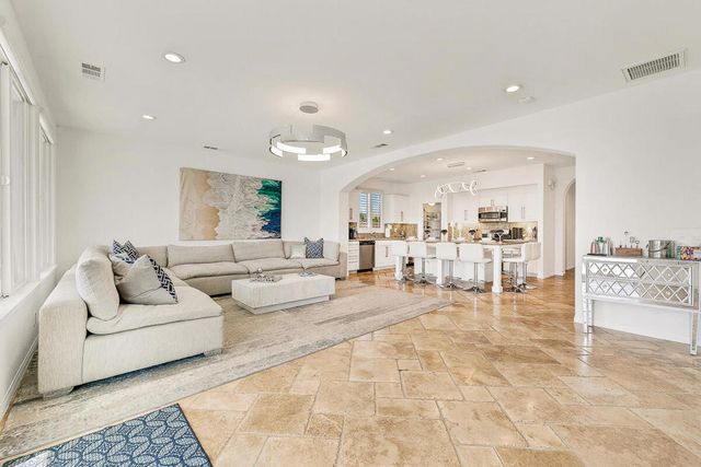 84325 Canzone Drive, Indio, CA 92203