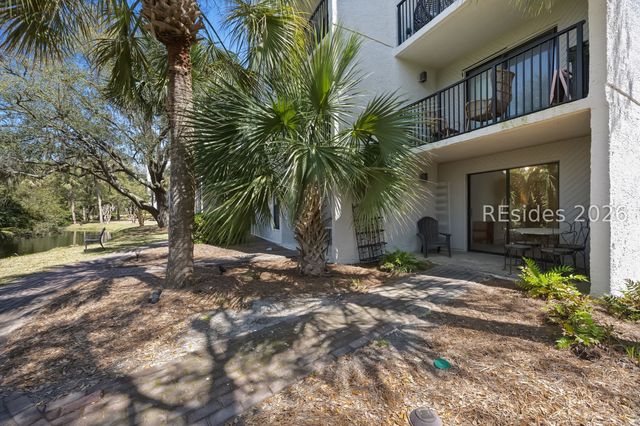 34 S Forest Beach Dr Apt A2, Hilton Head Island, SC 29928