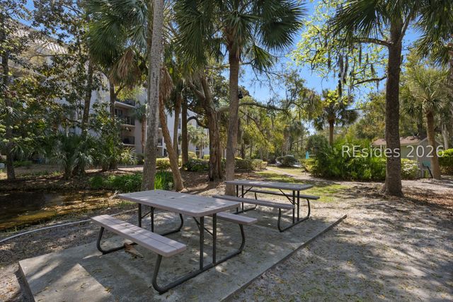 34 S Forest Beach Dr Apt A2, Hilton Head Island, SC 29928
