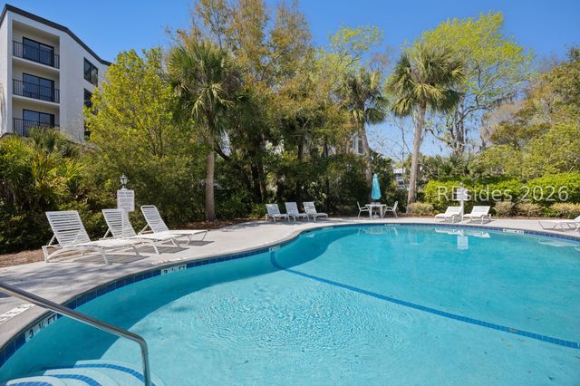 34 S Forest Beach Dr Apt A2, Hilton Head Island, SC 29928