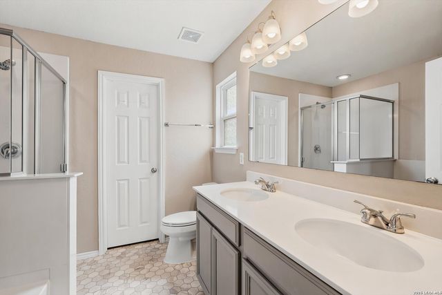 10135 Reyes Heights, San Antonio, TX 78254