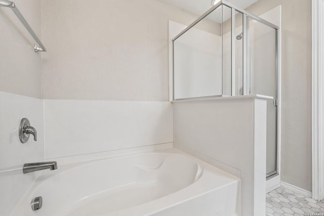 10135 Reyes Heights, San Antonio, TX 78254