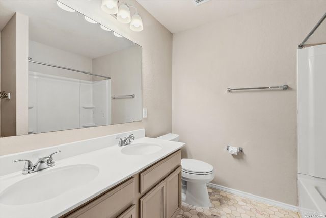 10135 Reyes Heights, San Antonio, TX 78254