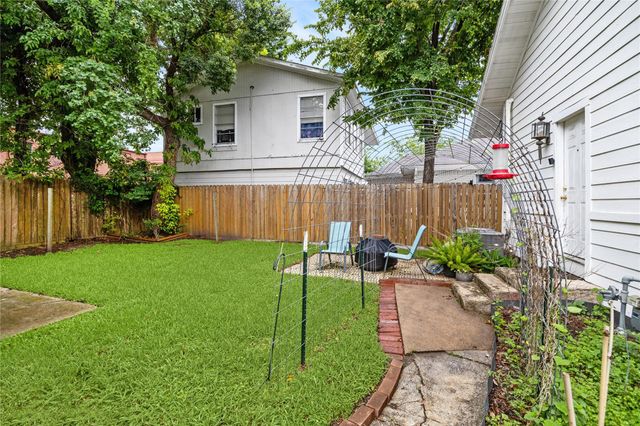 6816 Sherman Street A, Houston, TX 77011