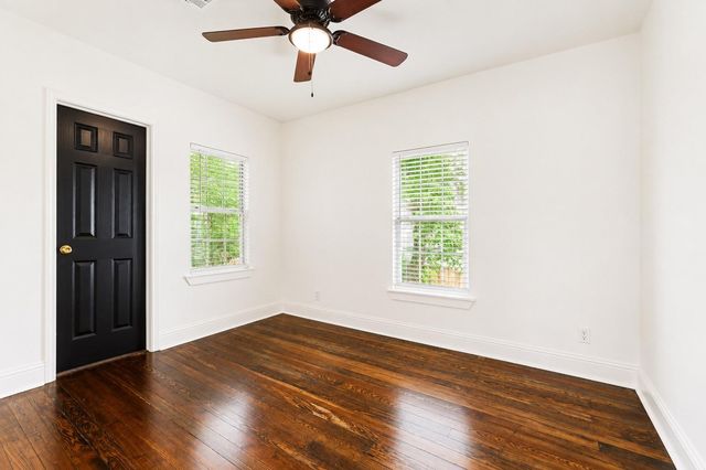 6816 Sherman Street A, Houston, TX 77011