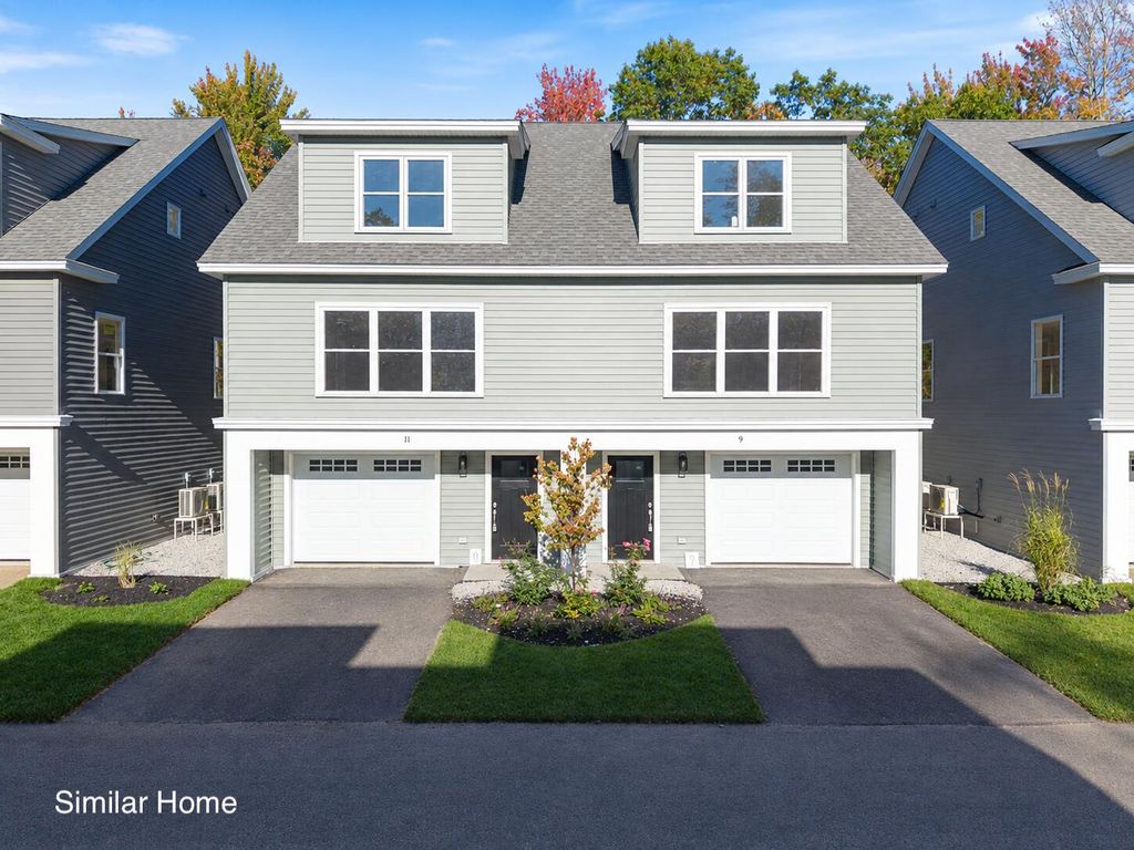 10 Creekside Court 10, Kennebunk, ME 04043 — exterior