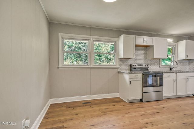 2155 Veda Drive, Bristol, VA 24201