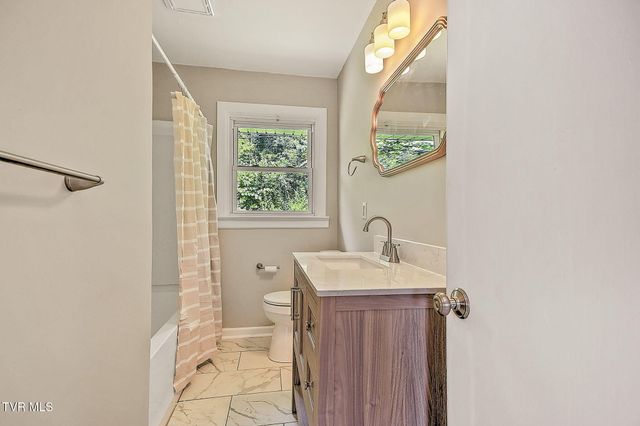 2155 Veda Drive, Bristol, VA 24201