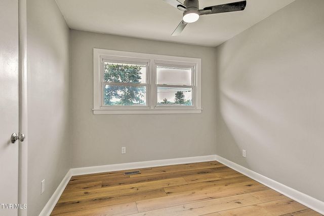 2155 Veda Drive, Bristol, VA 24201