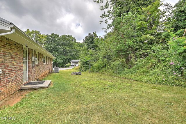 2155 Veda Drive, Bristol, VA 24201