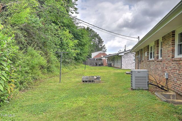 2155 Veda Drive, Bristol, VA 24201