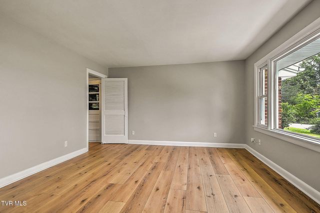2155 Veda Drive, Bristol, VA 24201