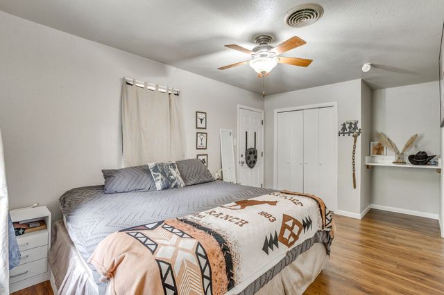 6200 Forest Hill Drive, Forest Hill, TX 76119