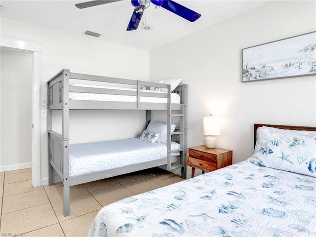 1268 Lake Shore DR, Naples, FL 34103
